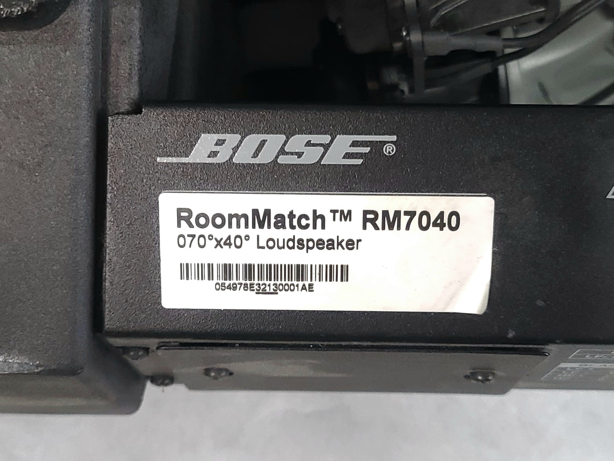 Bose Professional RoomMatch RM7040 Array Speaker