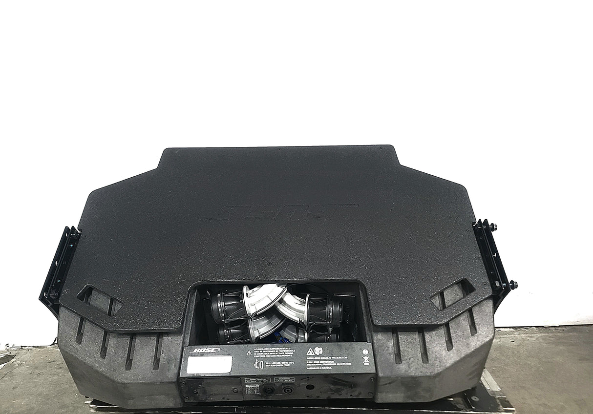 Bose Professional RoomMatch RM7040 Array Speaker