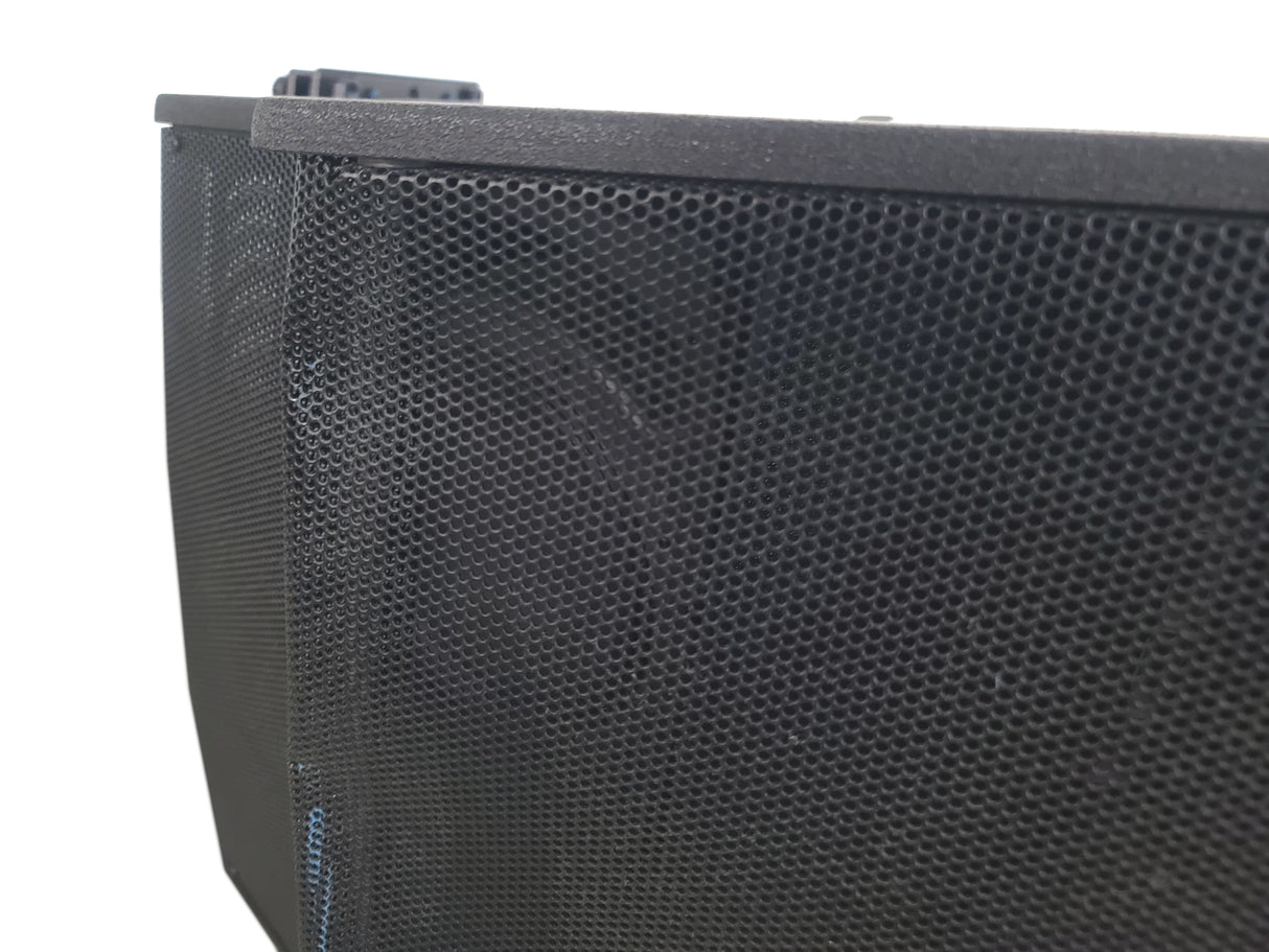 Bose Professional RoomMatch RM7020 Array Speaker (DENTED)