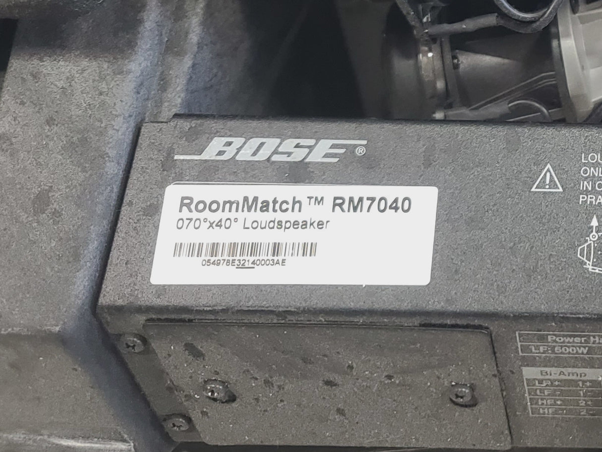 Bose Professional RoomMatch RM7040 Array Speaker