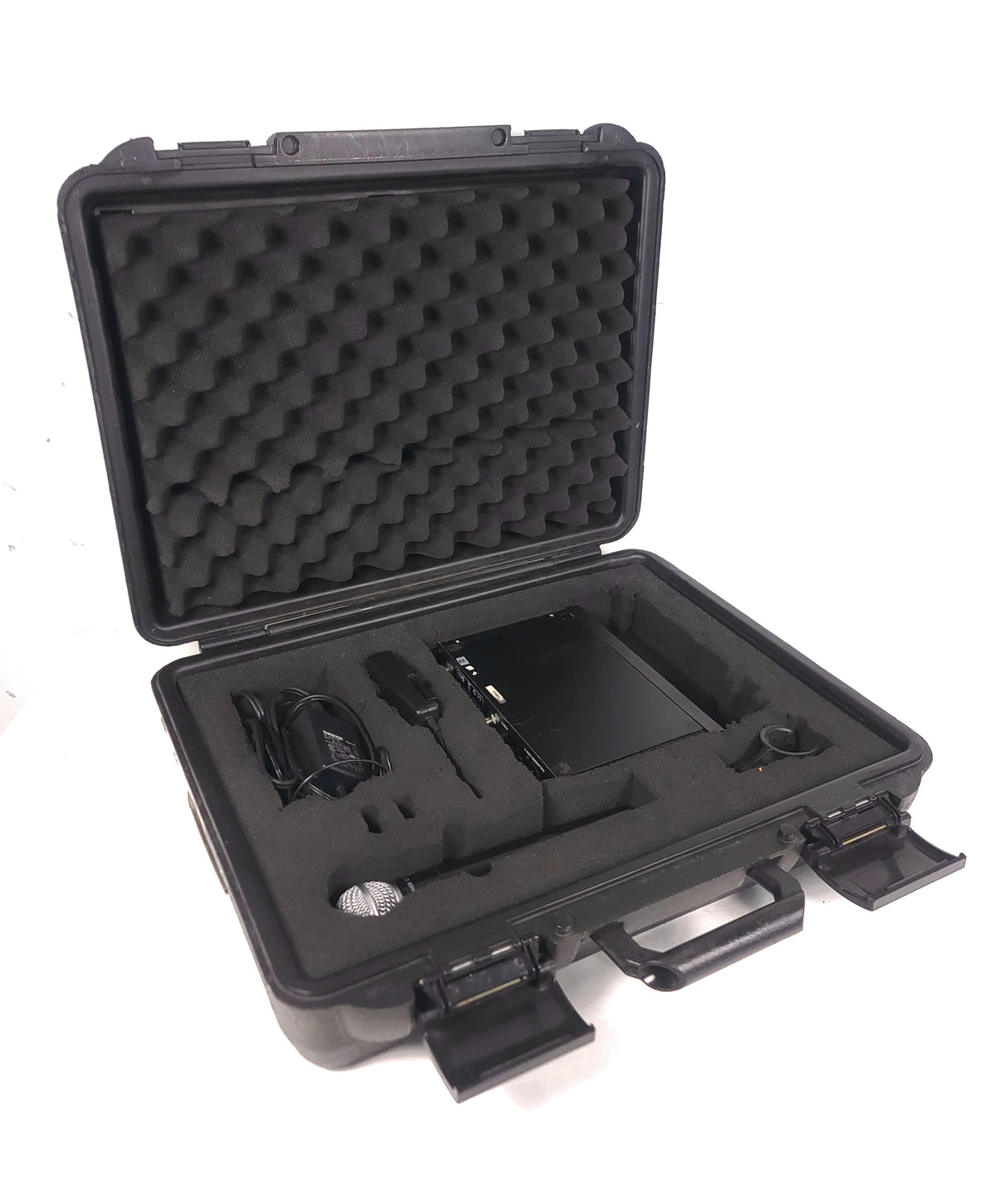 Shure ULXP4 Wireless Receiver Kit (J1: 554-590MHz) in Hard Carry Case