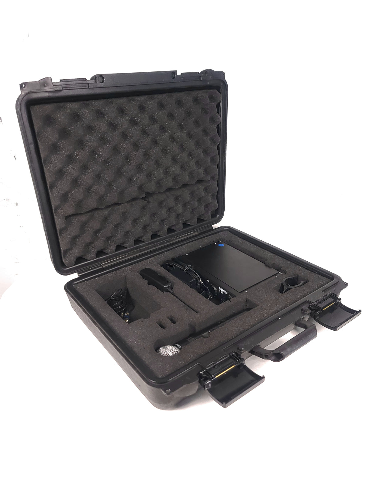 Shure ULXP4 Wireless Receiver Kit (J1: 554-590MHz) in Hard Carry Case