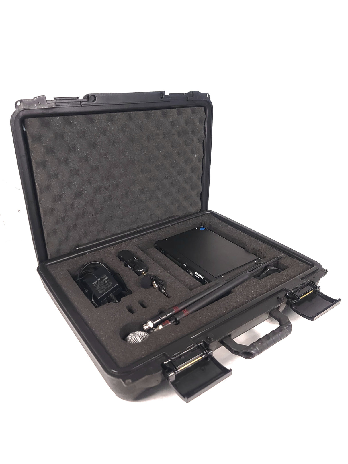 Shure ULXP4 Wireless Receiver Kit (J1: 554-590MHz) in Hard Carry Case