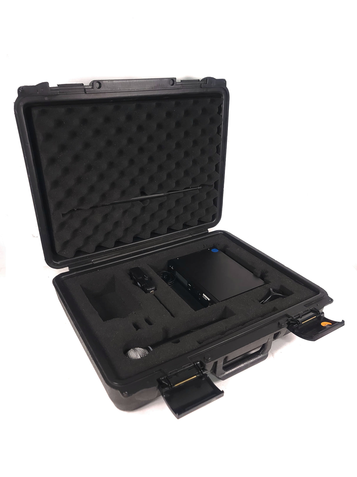 Shure ULXS4 Wireless Receiver Kit (J1: 554-590MHz) w/ Shure ULX2 Handheld Transmitter w/ SM58 Mic Capsule, ULX1 Belt Pack, (2) Antennas in Hard Carry Case