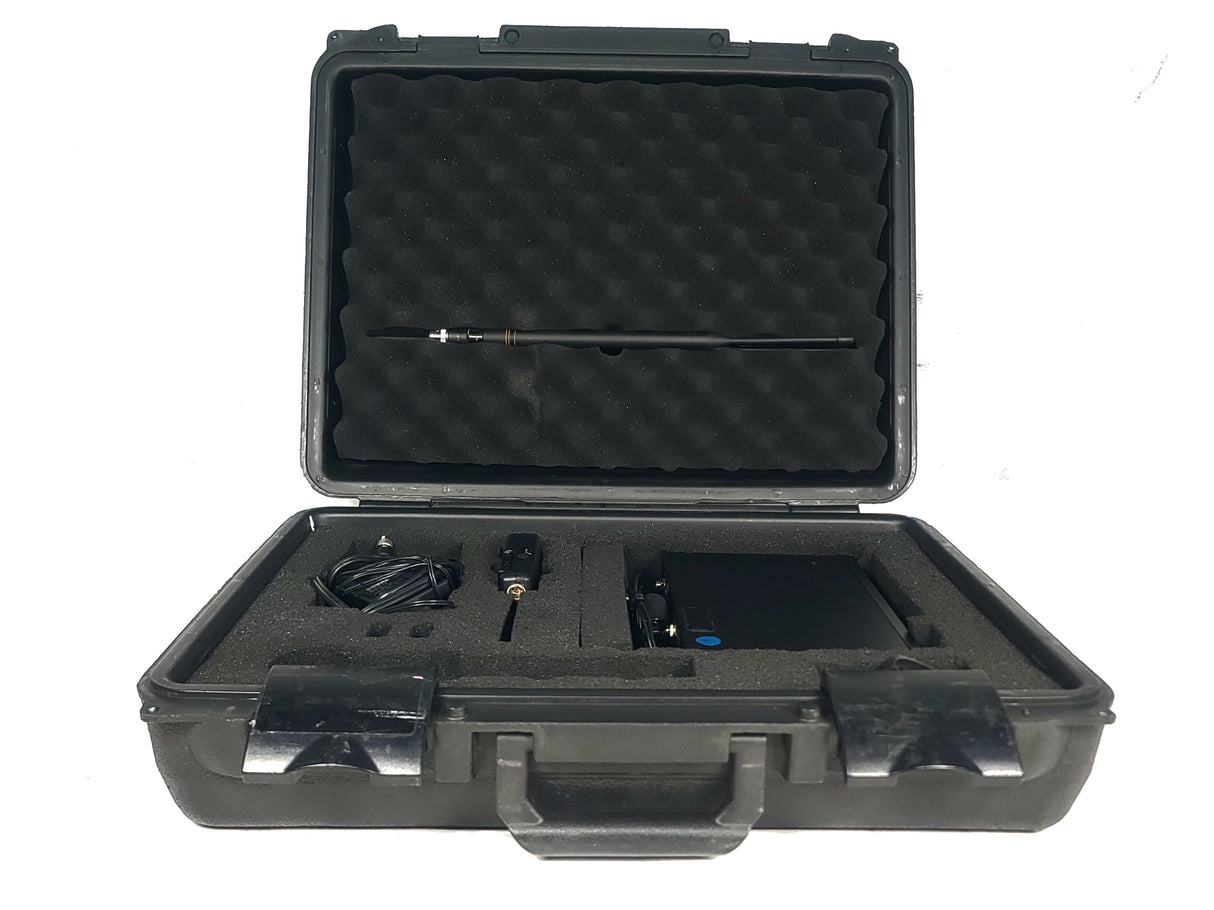 Shure ULXS4 Wireless Receiver Kit (J1: 554-590MHz) w/ Shure ULX2 Handheld Transmitter w/ SM58 Mic Capsule, ULX1 Belt Pack, (2) Antennas in Hard Carry Case