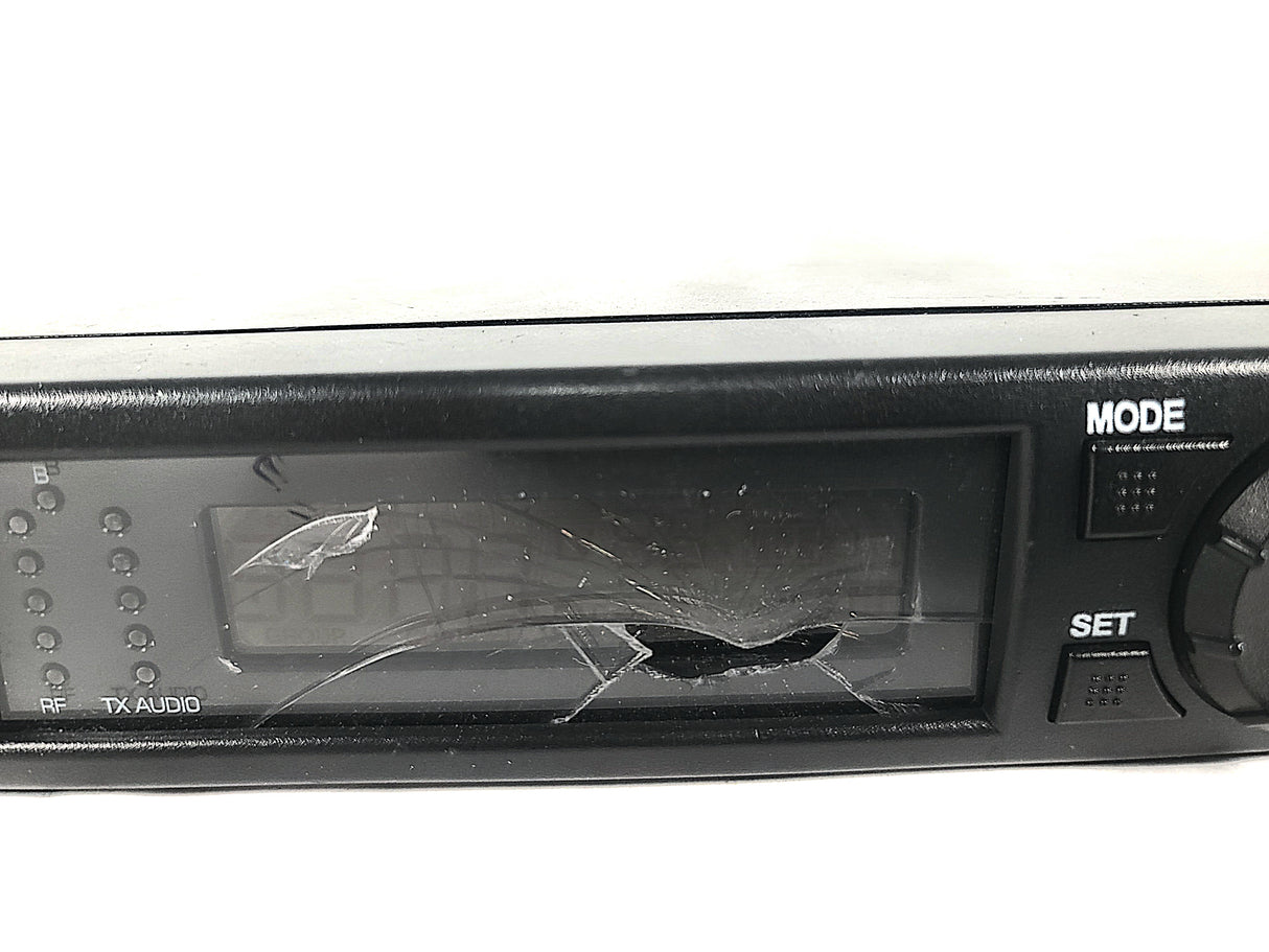 Shure ULXP4 Wireless Receiver (G3:470~506MHz) (FOR PARTS)