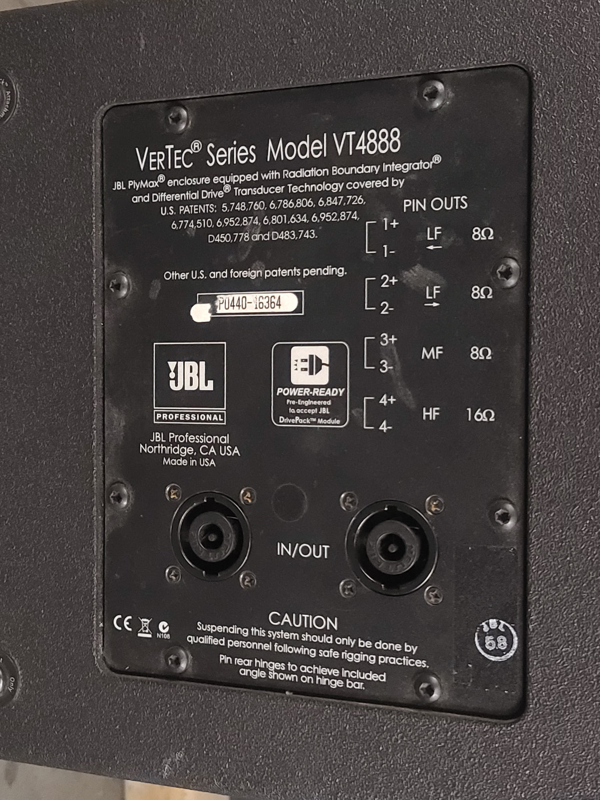 JBL VT4888 VerTec Series 3-Way Passive Line Array Speaker w/ Wheeled Dolly and Soft Cover