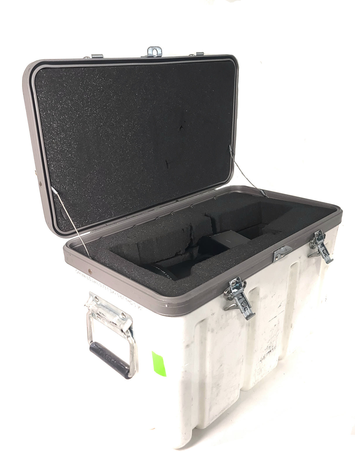 Christie 118-100110-XX ILS 3-Chip DLP Fixed Projector Lens, 0.73:1 SX+/ 0.67:1 HD 0.95" In Hard Carry Case