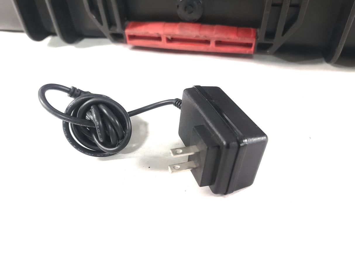 Astera AX1 PixelTube Kit – (8) RGB LED Tubes w/ Remote, Power Supplies & Mounting Hardware in Rolling Charging Case