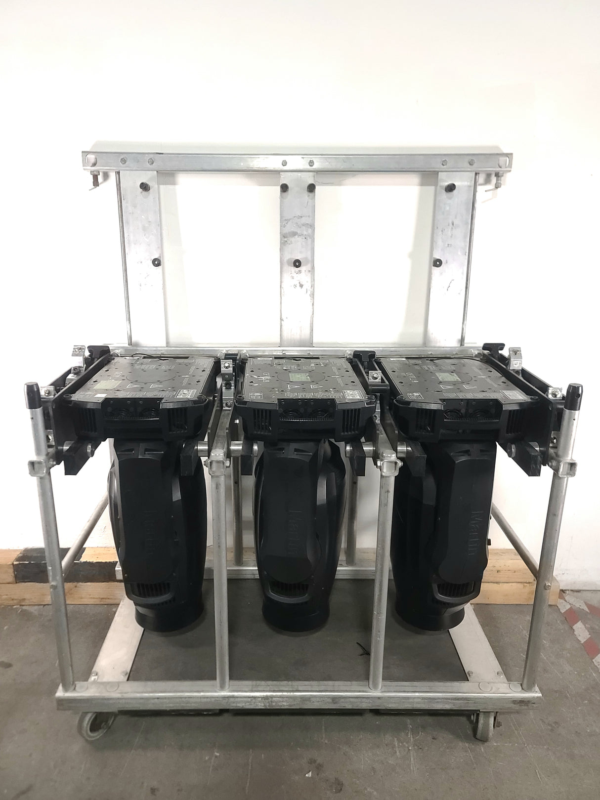 (3) Martin Viper Wash DX Moving Head Lights w/ Accessories in Steel Road Cage