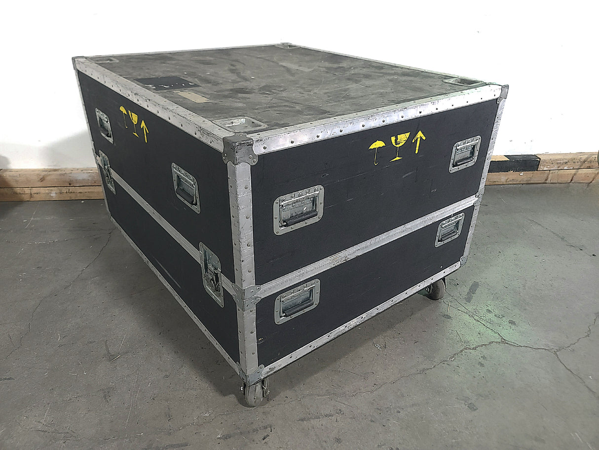 Barco FLM HD18 18,000 Lumens HD 3-Chip DLP Large Venue Projector (Lamp Hours 2200) w/ (4) Mounting Brackets, Remote & PSU Cable in Wheeled Road Case (NO LENS)