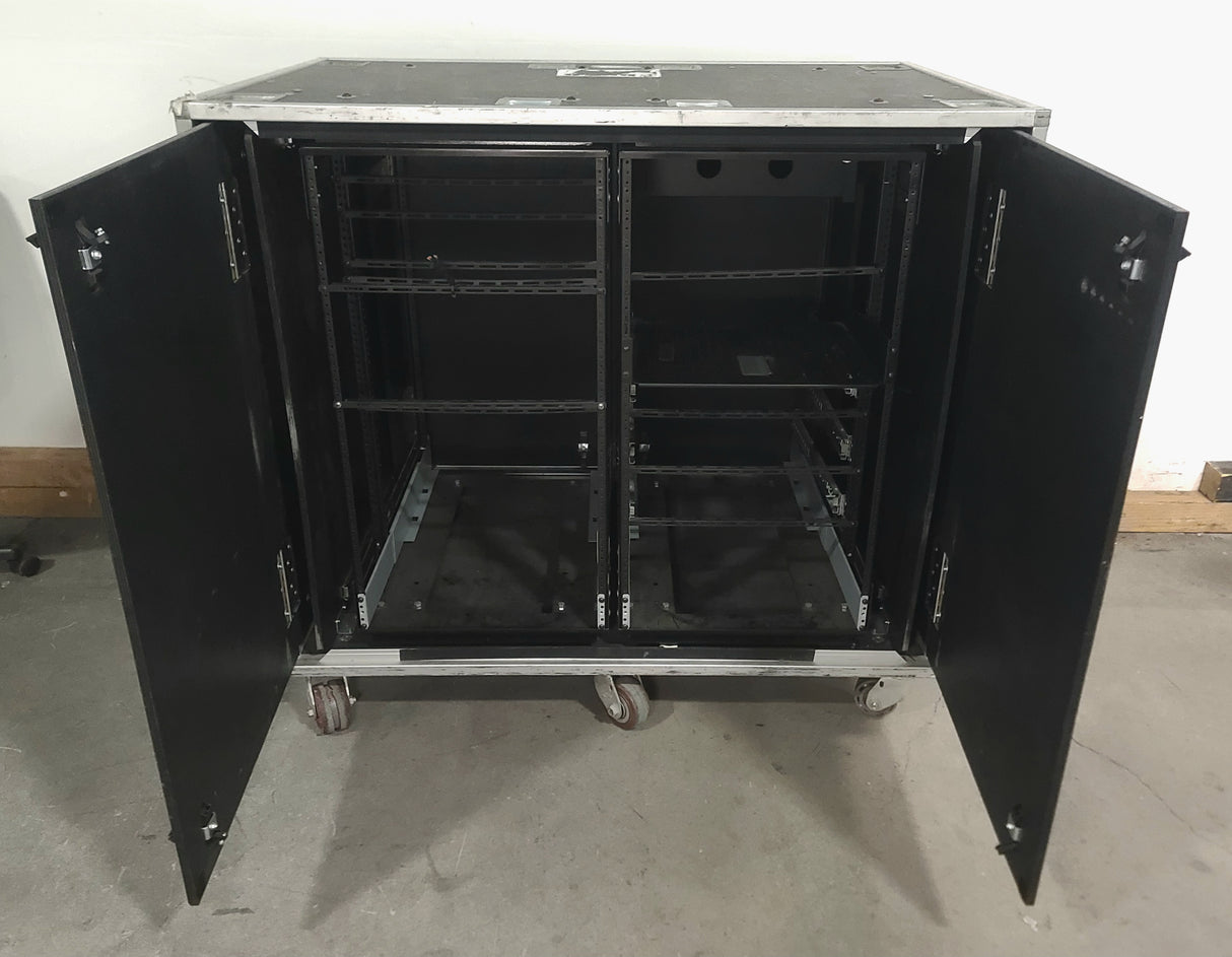 42x33x39 Olympic Wheeled Road Case w/ (2) 20RU Removable Rack Units