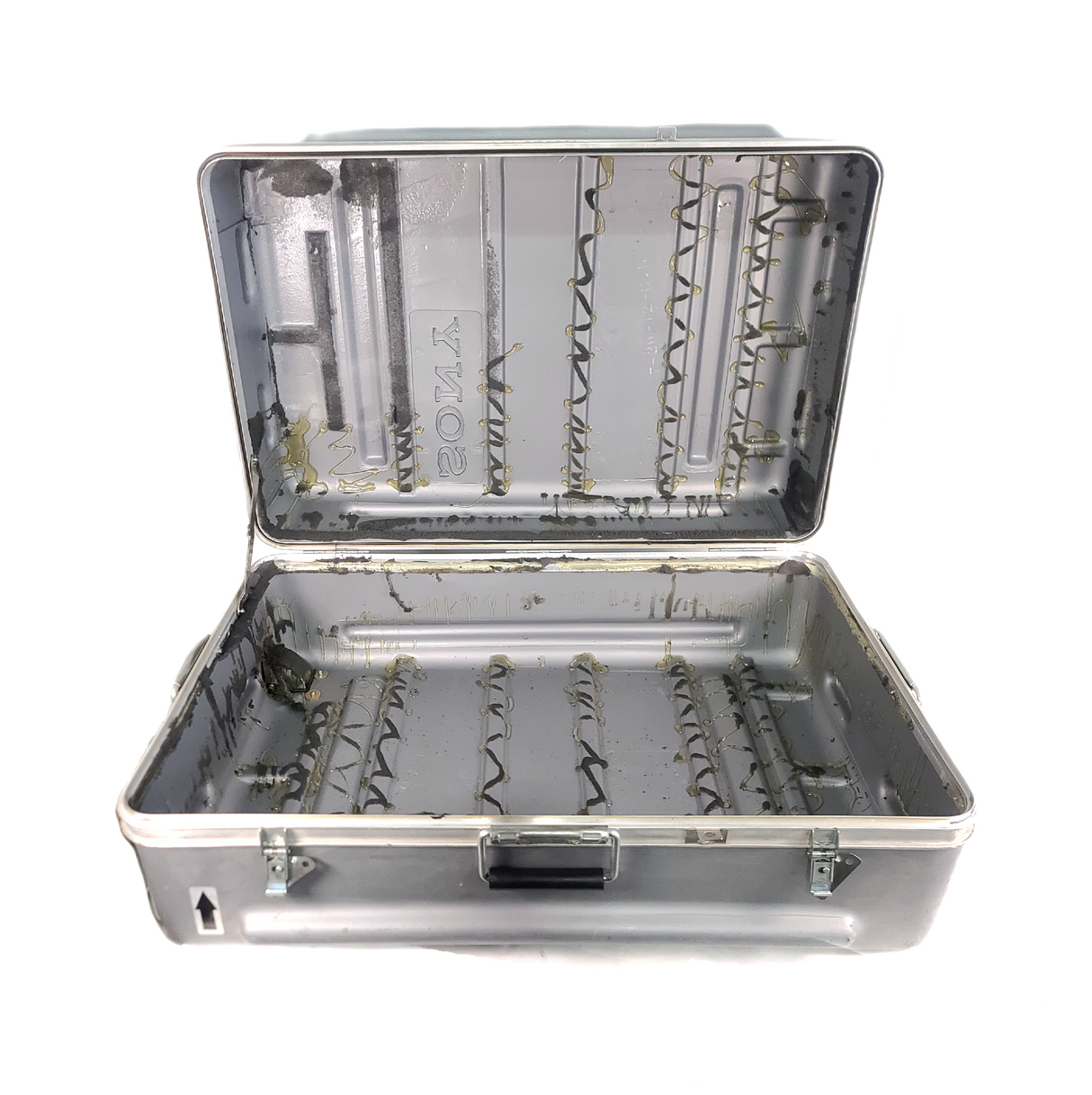 13x20x31 Sony Thermodyne Wheeled Rolling Case