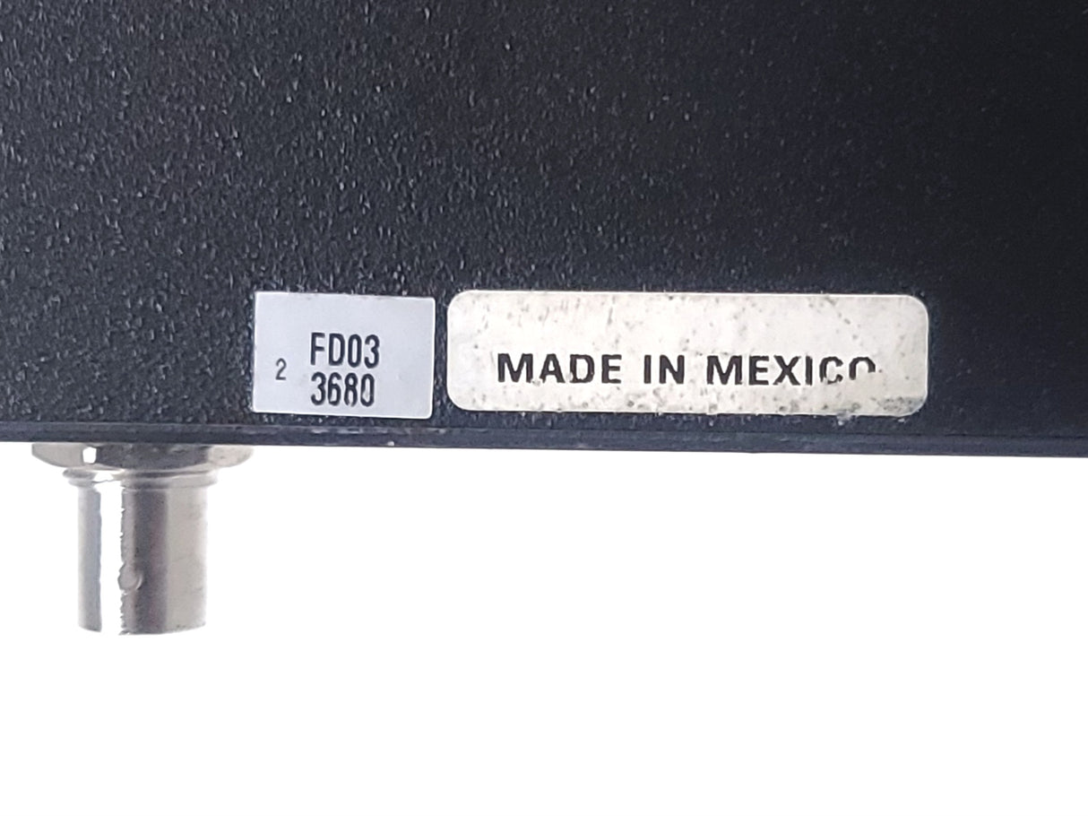 Shure ULXP4 Wireless Receiver Kit (J1: 554-590MHz) w/ Accessories in Pelican 1490 Case