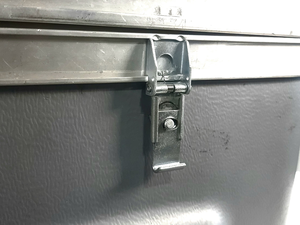 Sony LC424TH Thermodyne Shipping Rolling Case