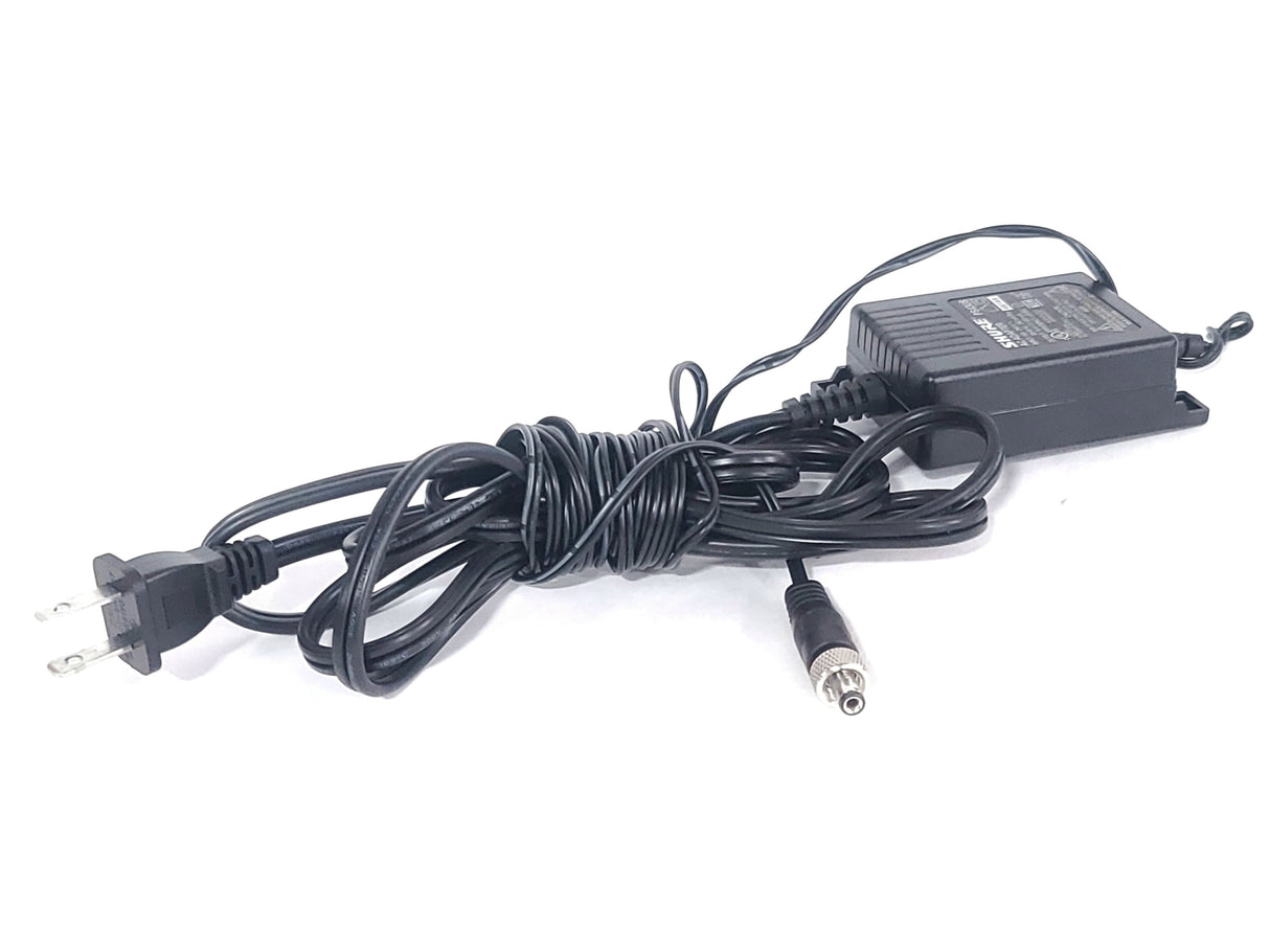 Shure ULXP4 Wireless Receiver Kit (J1: 554-590MHz) w/ Accessories in Pelican 1490 Case