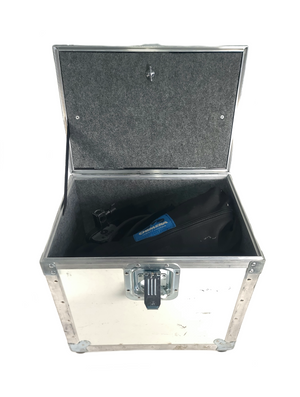 K 5600 Lighting Joker-Bug 200 Par Light w/ Accessories in Hard Rolling Case