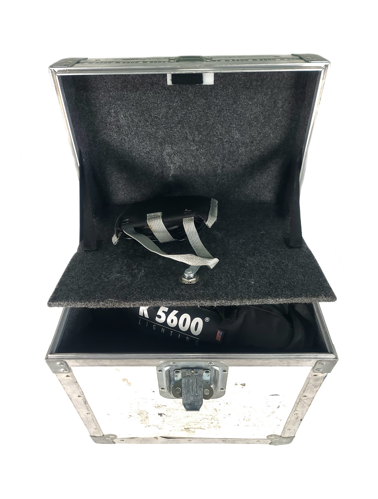 K 5600 Lighting Joker-Bug 200 Par Light w/ Accessories in Hard Rolling Case