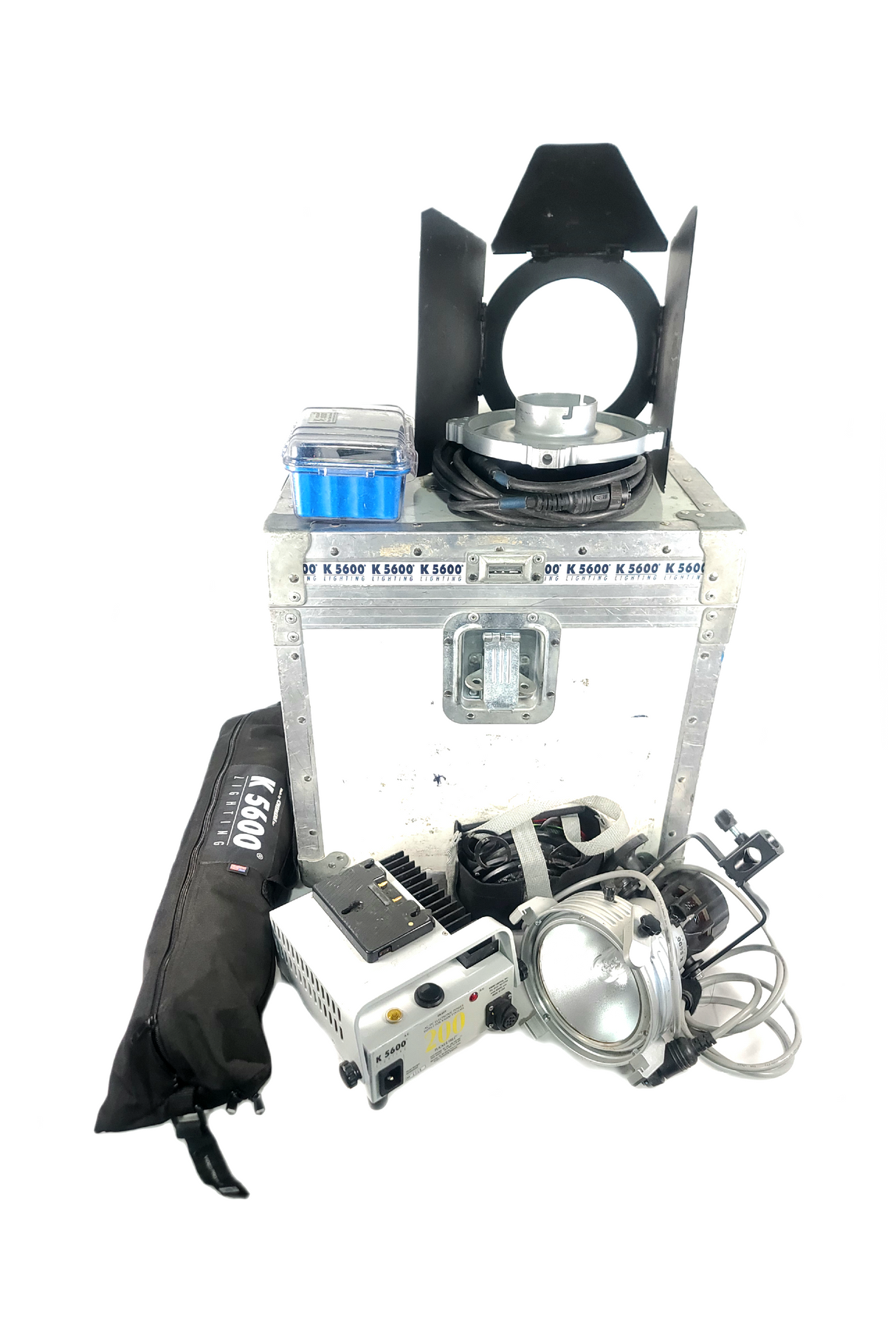 K 5600 Lighting Joker-Bug 200 Par Light w/ Accessories in Hard Rolling Case