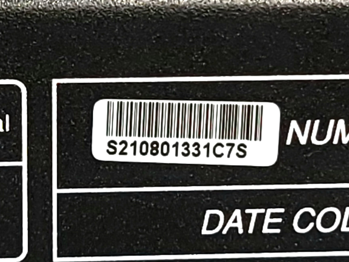 Midas M32R LIVE Digital Console for Live Performance and Studio Recording w/ Klark Teknik DN32-USB Option Card