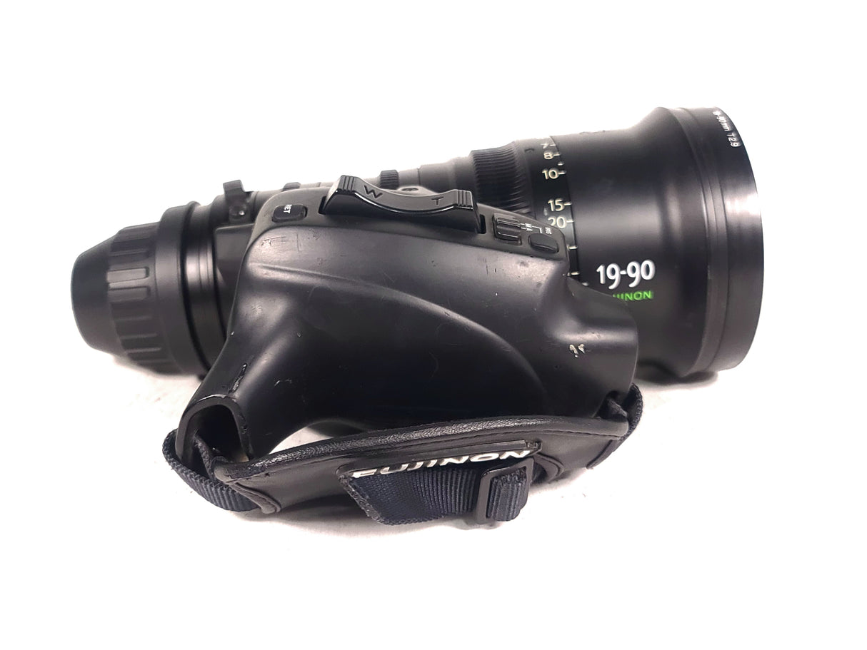FUJINON 19-90mm T2.9 PL Mount Cabrio Compact Zoom Lens in Hard Carrying Case