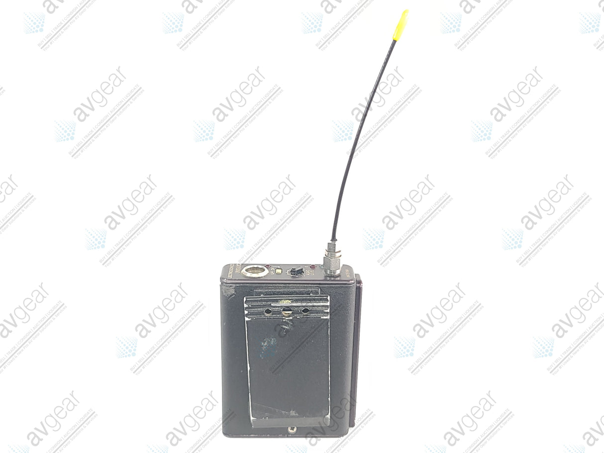Lectrosonics UM200C UHF Block 24 Belt Pack Transmitter (614-639MHz) [Not For Use In The USA]