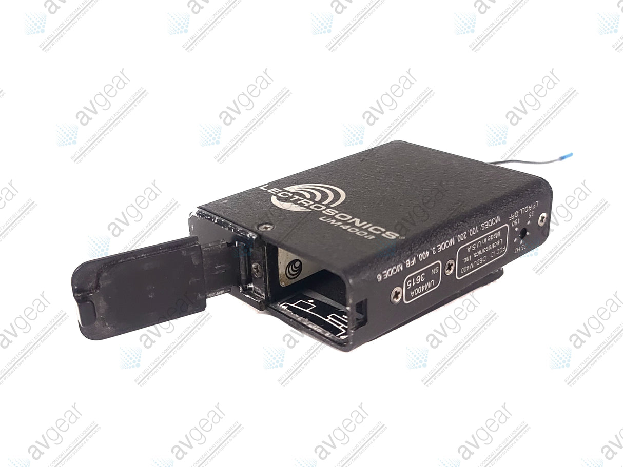 Lectrosonics UM400A Block 26 Belt Pack Transmitter (665-691MHz) [Not For Use In The USA]