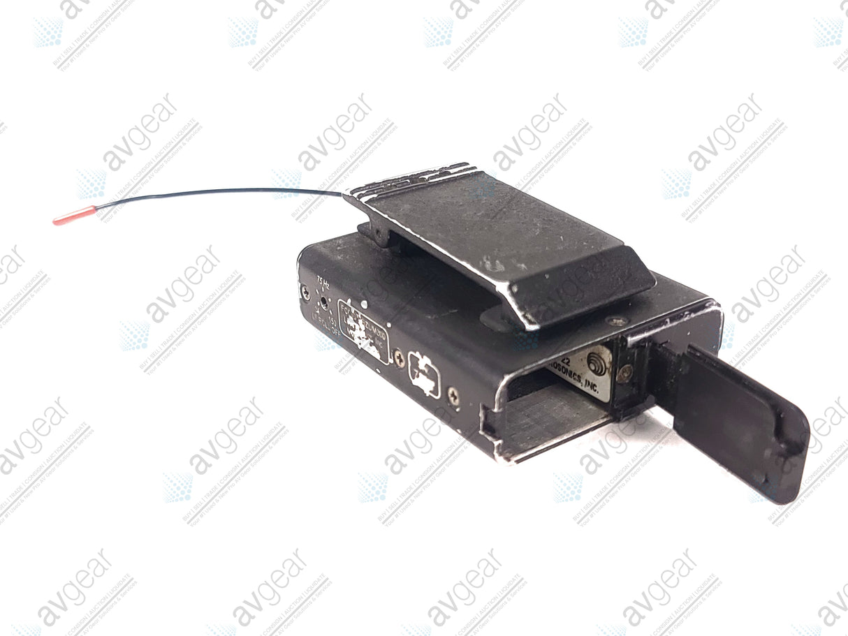 Lectrosonics UHF UM200C Belt Pack Transmitter Block 22 (563-588MHz)