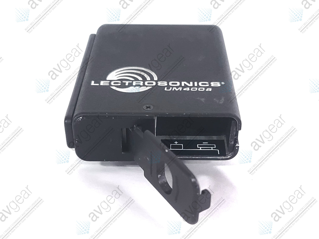 Lectrosonics UM400A Block 25 Belt Pack Transmitter (640-665MHz) [Not For Use In The USA]