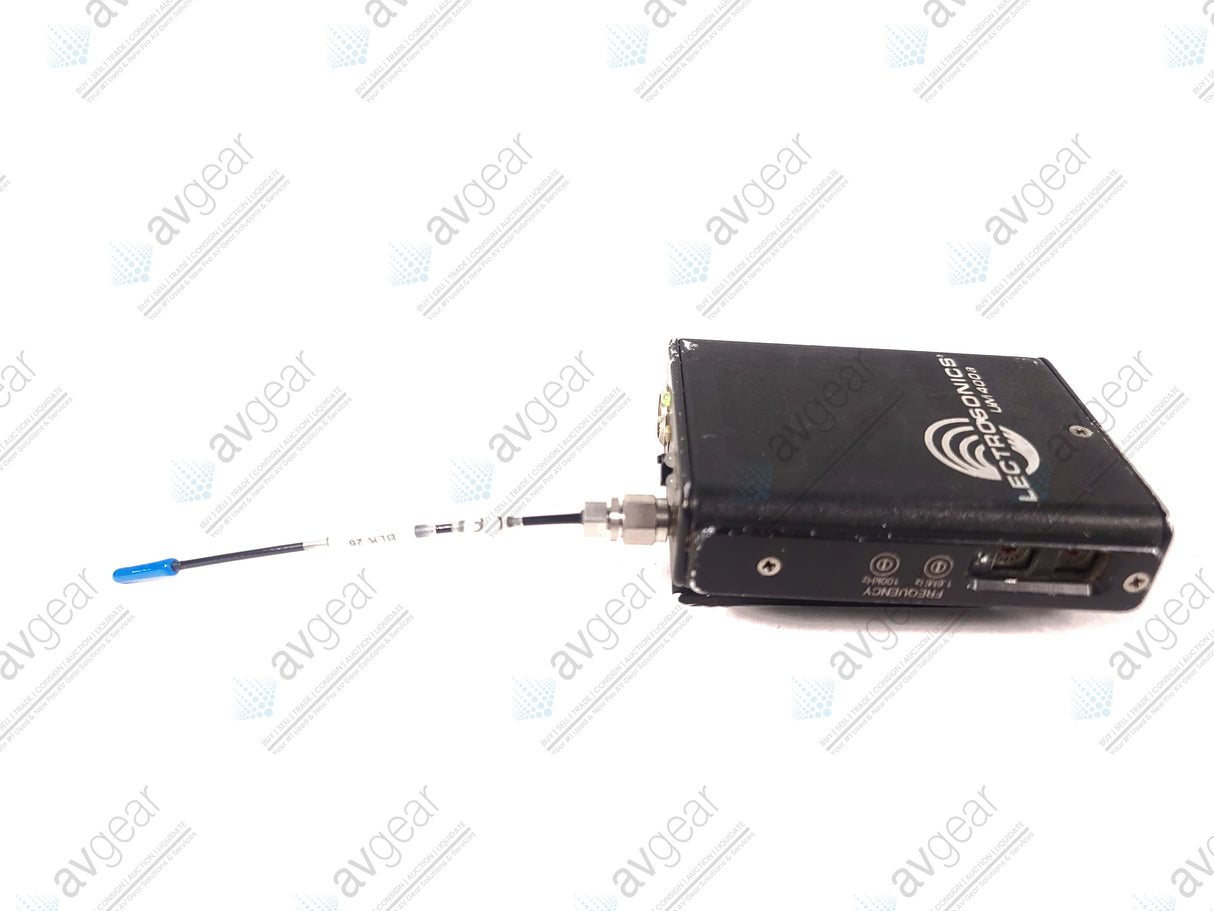 Lectrosonics UM400A Block 26 Belt Pack Transmitter (665-691MHz) [Not For Use In The USA]