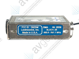 Lectrosonics SMA Super Miniature Wireless Microphone Transmitter Block 26 (665-691MHz) [Not For Use In The UAS] in Leather Pouch