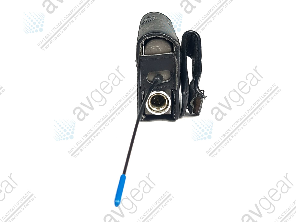 Lectrosonics SMA Super Miniature Wireless Microphone Transmitter Block 26 (665-691MHz) [Not For Use In The UAS] in Leather Pouch
