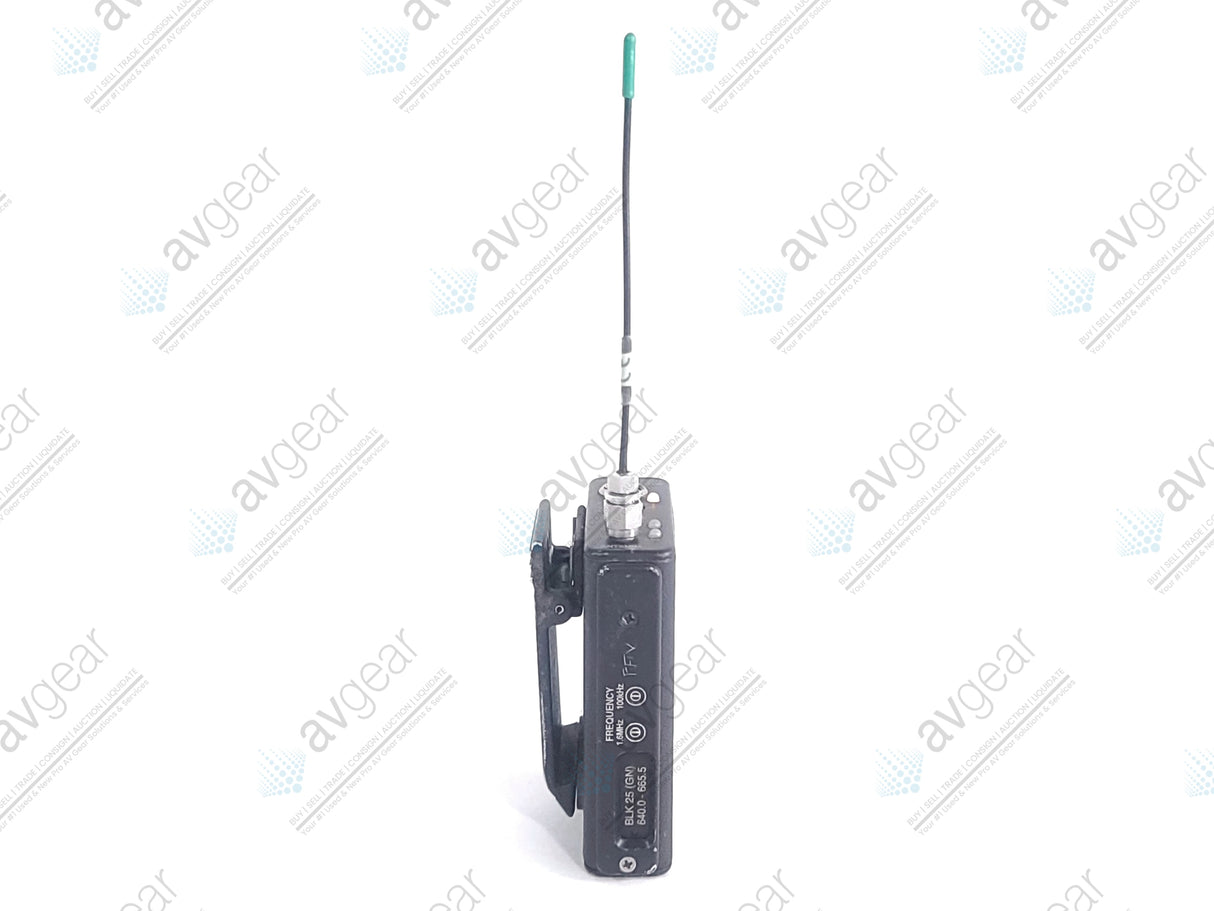 Lectrosonics UM400A Block 25 Belt Pack Transmitter (640-665MHz) [Not For Use In The USA]