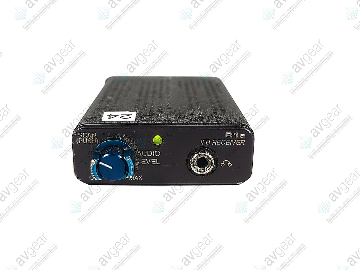 Lectrosonics IFB-R1A Belt-Pack Receiver (B:24 614-639MHz) [Not For Use In The USA] in Leather Pouch