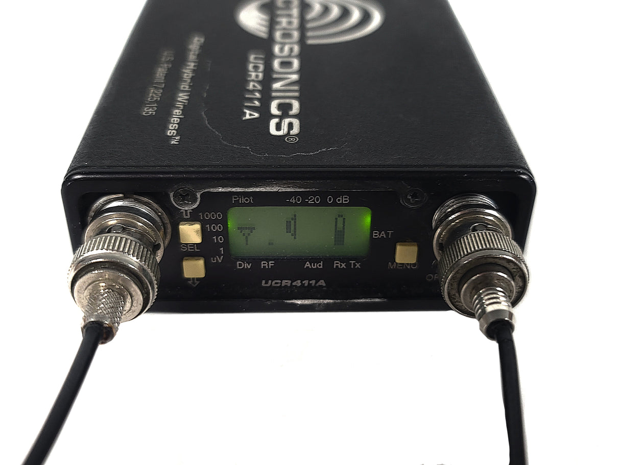 Lectrosonic UCR411A Digital Hybrid Wireless Receiver Block 26 (665-691MHz) [Not For Use In The USA]