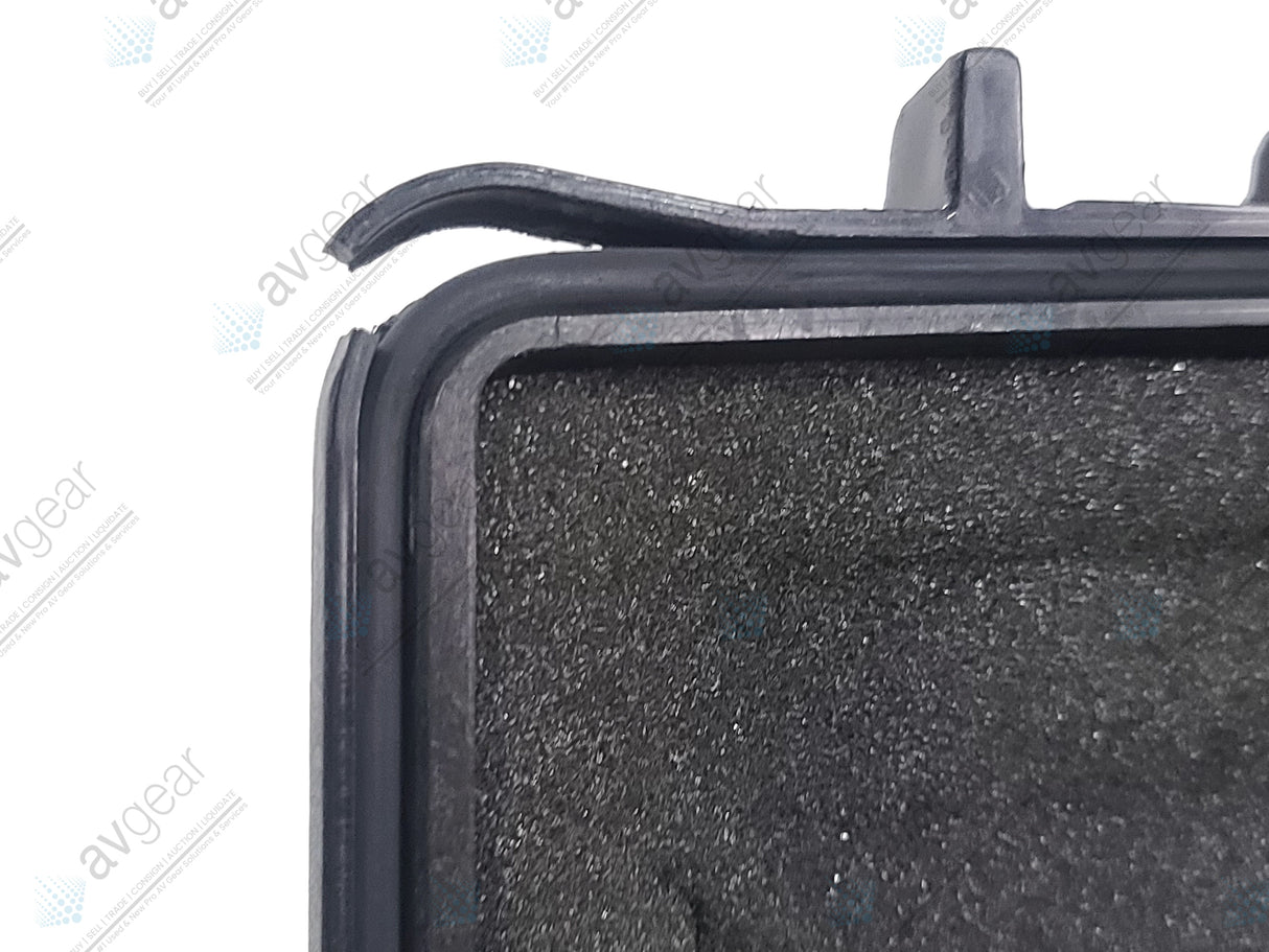 Shure ULXP4 Wireless Receiver Kit (G3: 470-506MHz) w/ Accessories in Pelican 1490 Case