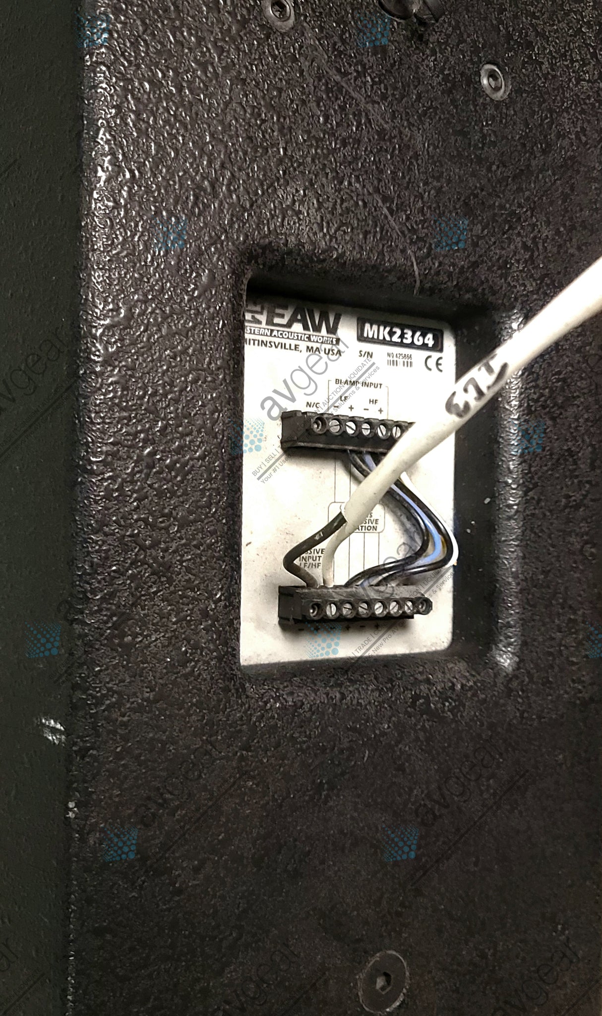 EAW MK2364 2-Way Full Range Loudspeaker w/ Mounting Bracket