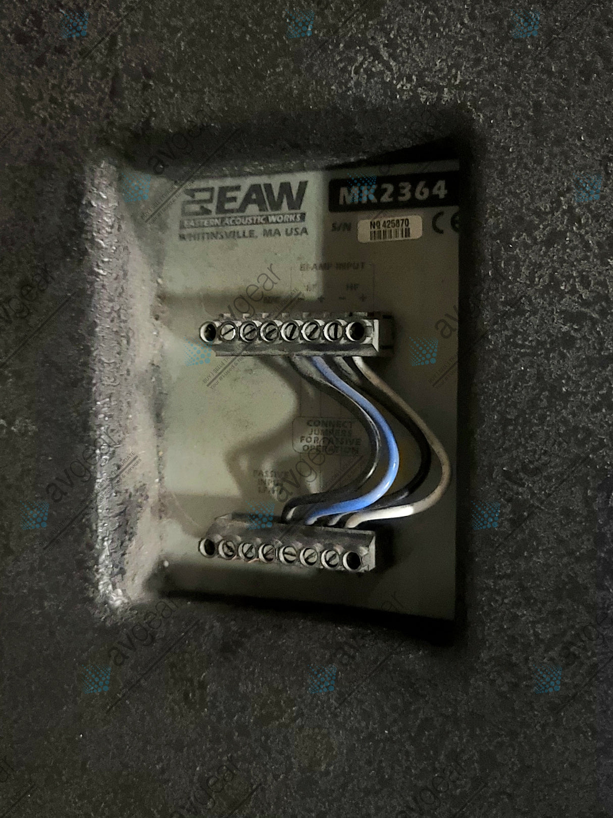 EAW MK2364 2-Way Full Range Loudspeaker w/ Mounting Bracket