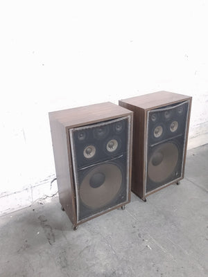 (2) Pioneer CS-911A 6-Way Speakers