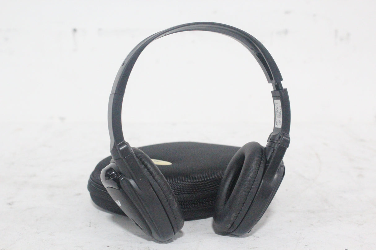 (2) Williams Sound WIR RX15-2 Dual-Channel Infrared Wireless Headphones (2.3 or 2.8 MHz) w/ (2) Vinyl Zipper Cases