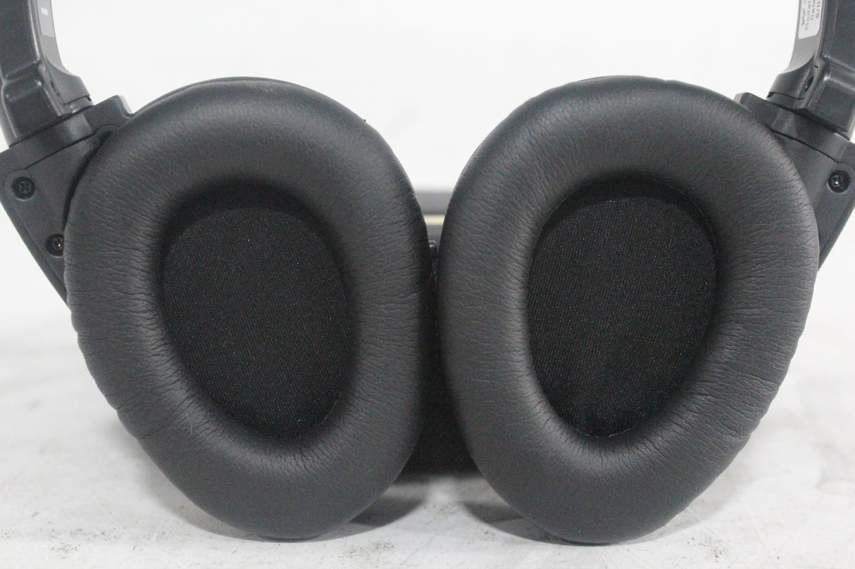 (2) Williams Sound WIR RX15-2 Dual-Channel Infrared Wireless Headphones (2.3 or 2.8 MHz) w/ (2) Vinyl Zipper Cases