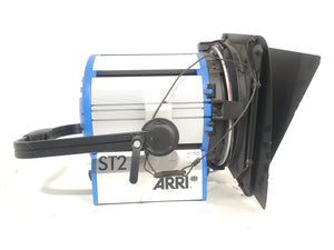 ARRI ST2 Fresnel Light W/ Barn Doors