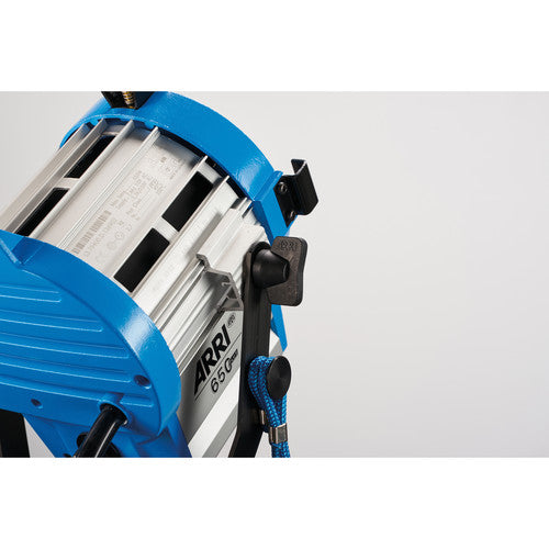 ARRI 650 Plus Tungsten 650 W Fresnel Spotlight