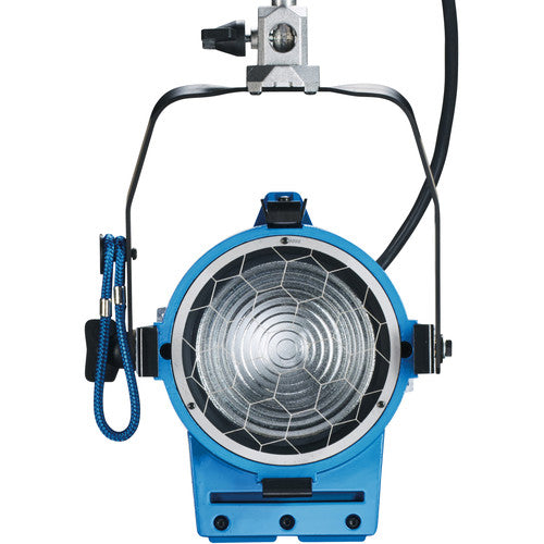 ARRI 650 Plus Tungsten 650 W Fresnel Spotlight