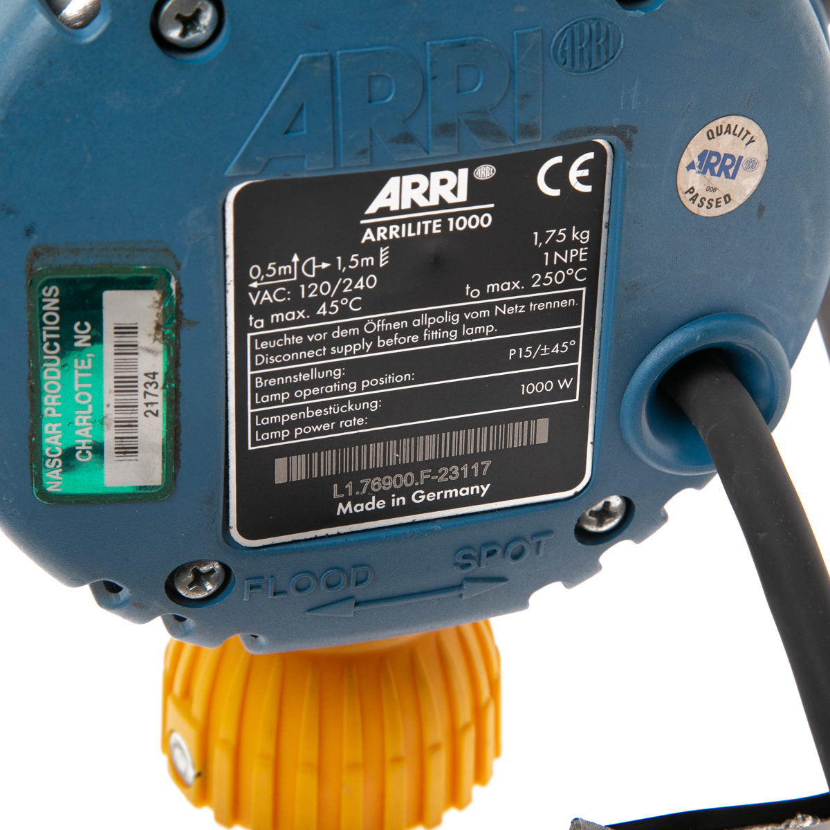 ARRI ARRILITE Open-faced Tungsten Flood Light, 1000 Watts, 120 Volts AC. V