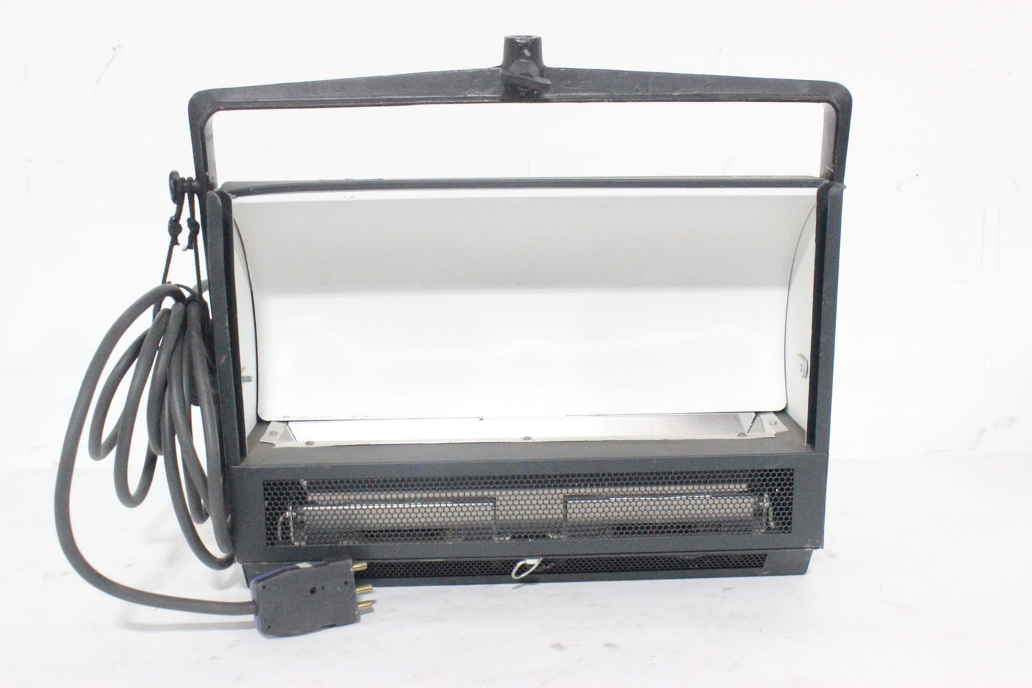 ARRI Arrisoft 2000 (120-240V AC) Tungsten Softlight