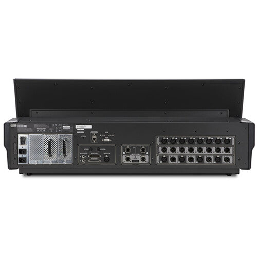 AVID VENUE S6L 24-D Digital Mixer in hydraulic road case 49x24x51