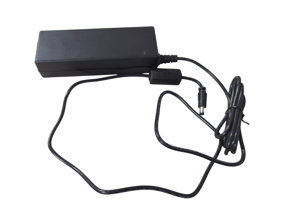 Alexander Technologies UBC30000 4 Slot Universal Battery Charger w/ (4) Alexander Technologies UBCPRD0002343L02, (4) RTS Rechargeable Li-Ion Battery Pack