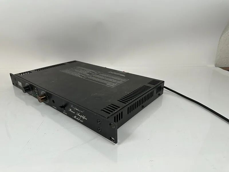 BGW Systems Model 150 Professional Stereo Power Amplifier