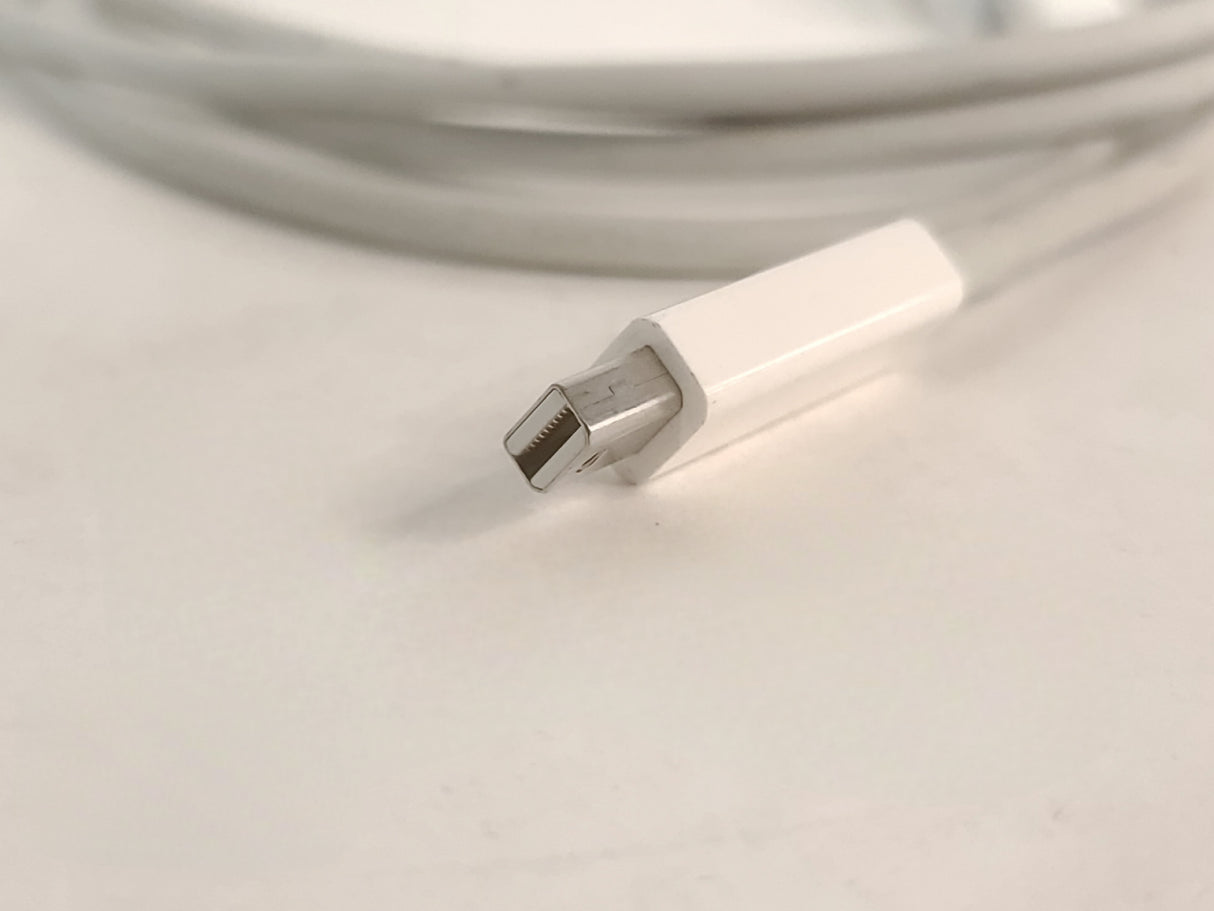 Blackmagic Design 4-Slot Thunderbolt Multidock Station w/ Bobadilla Hard Case